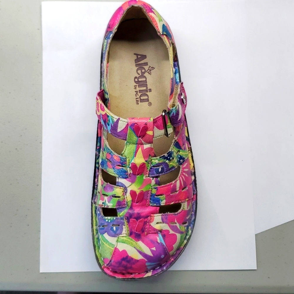 WOMENS ALERGIA SHOES SIZE 37